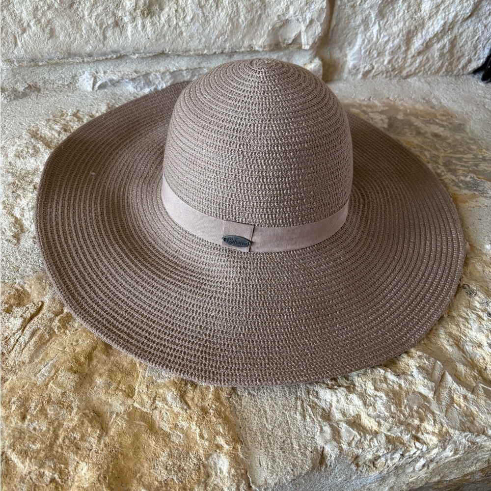 Tan Wide-Brim Sun Hat Woven Classic